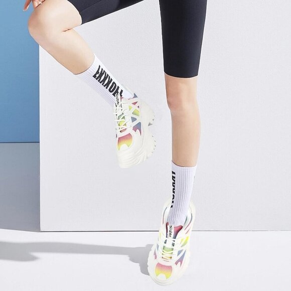 Niluber Walking Shoes Women Size(7-11) Rainbow KPU Fashion Tennis Shoes. - Picture 7 of 7